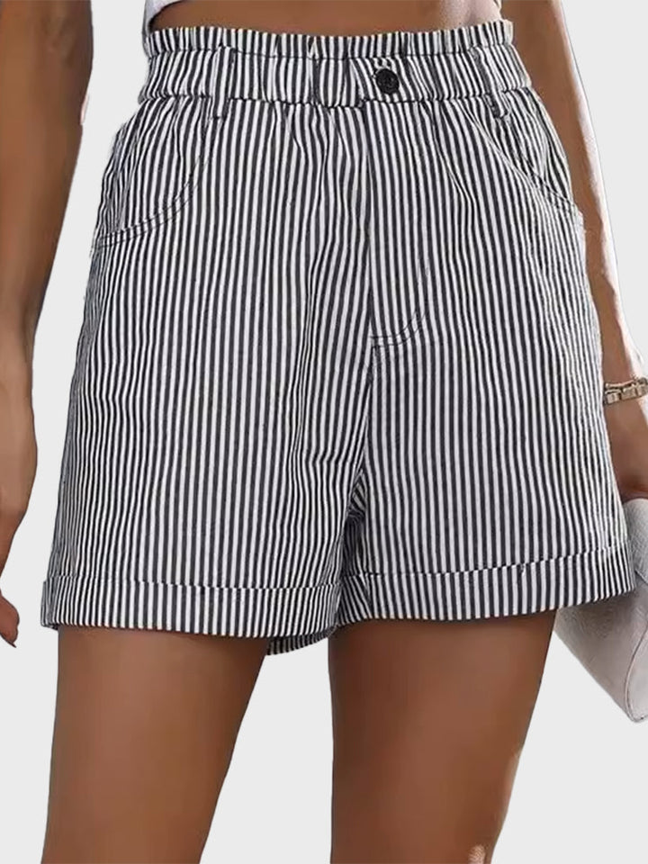 Allegra Shorts