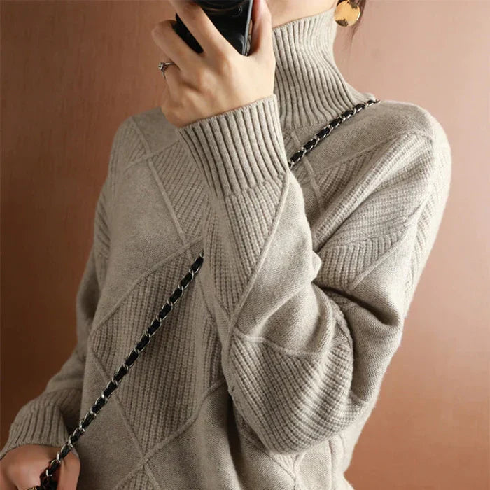 AUSSIE | European-style High-Collar Diamond Sweater