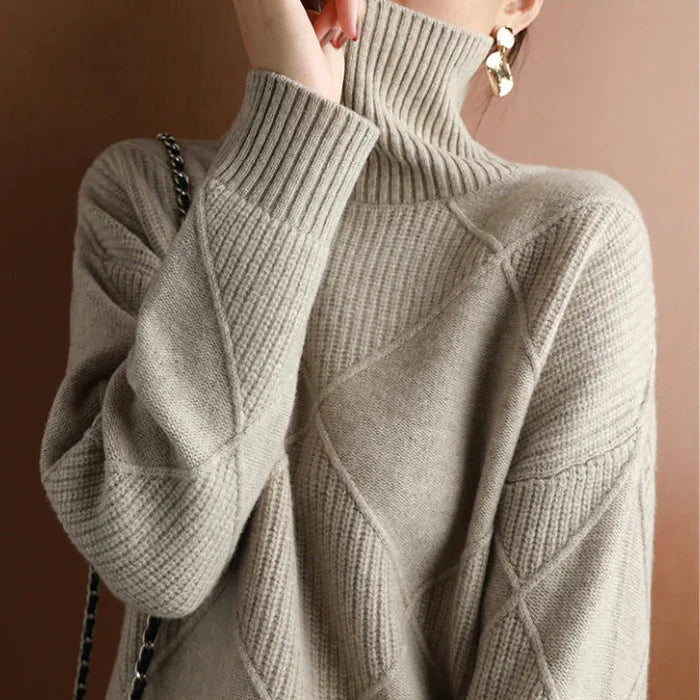 AUSSIE | European-style High-Collar Diamond Sweater